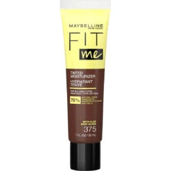 Maybelline New York Fit Me Tinted Moisturizer Natural Coverage Face Makeup -Swimming Clothing 2782753 823J