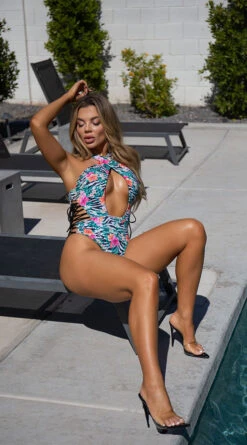 Yandy Wanderlust Reversible One Piece Swimsuit -Swimming Clothing EY 4296 ZEBRA 3 EDS YANDY 2022SWIM